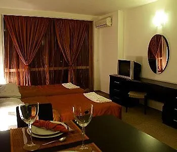Atlantis & And Boris Apartment *